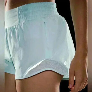Lululemon Hotty Hot High-Rise Lined Short